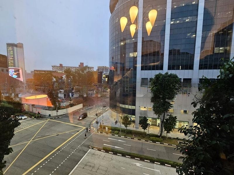 SUNSHINE PLAZA 3