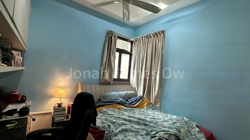 VARSITY PARK CONDOMINIUM 2