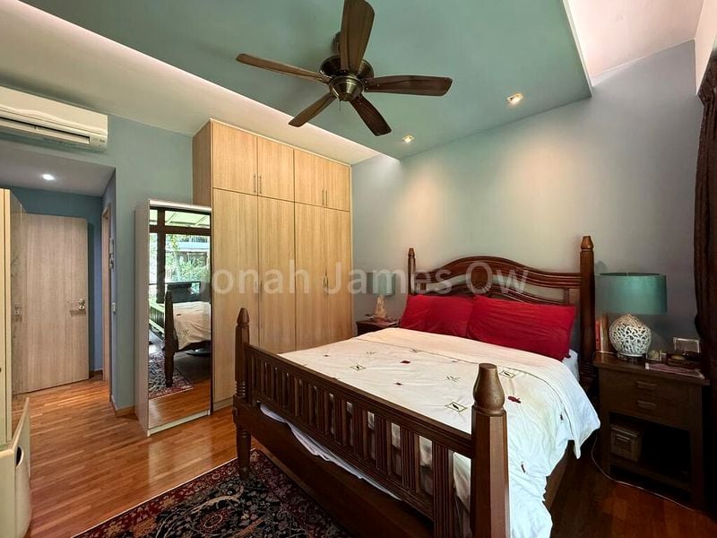 VARSITY PARK CONDOMINIUM 13