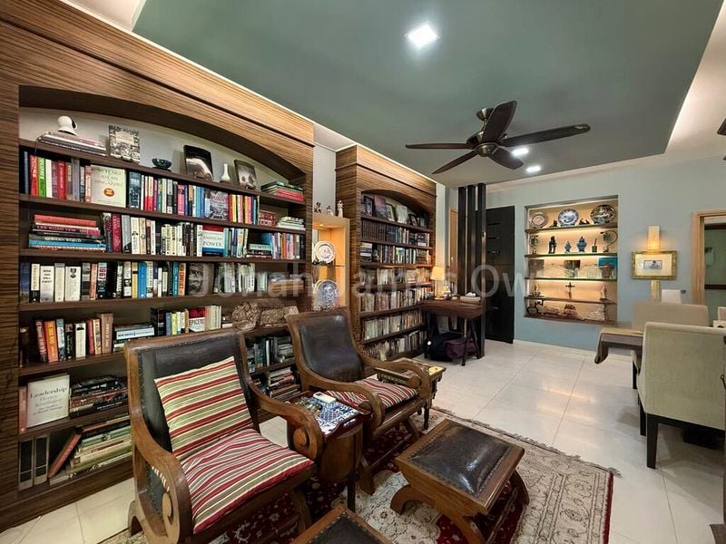 VARSITY PARK CONDOMINIUM 15