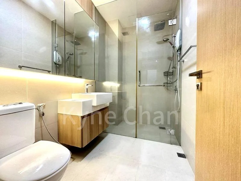 MIDTOWN RESIDENCES 3