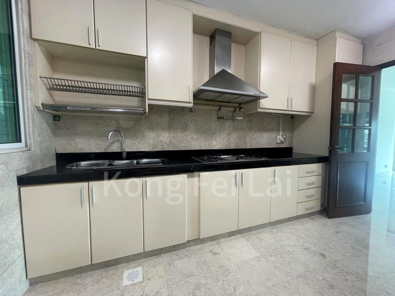 PEPYS HILL CONDOMINIUM 7