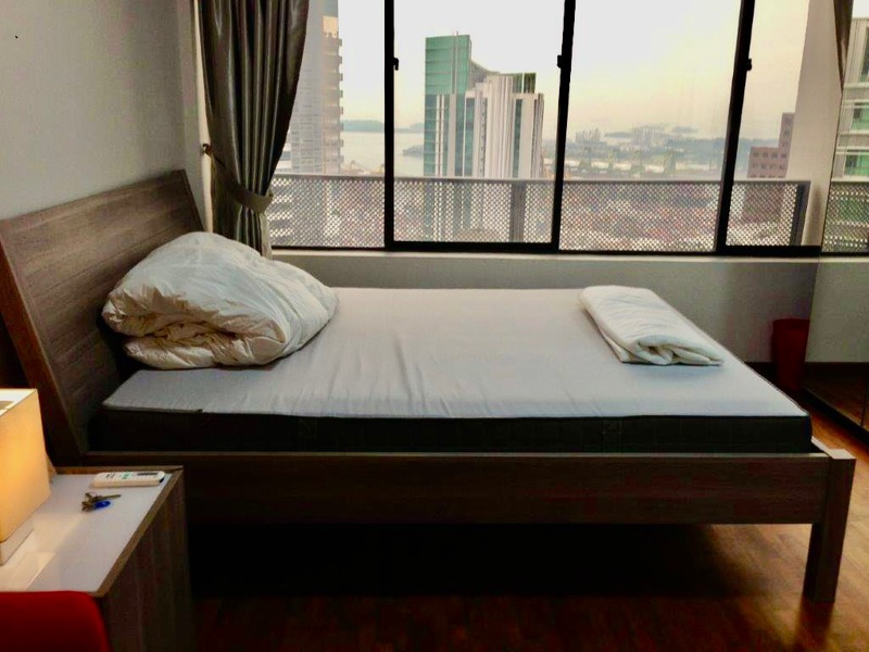 INTERNATIONAL PLAZA 12