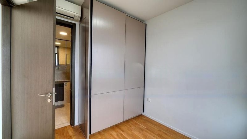 AVENUE SOUTH RESIDENCE 5