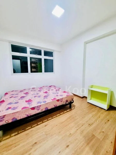 BT BATOK WEST AVE 6 4