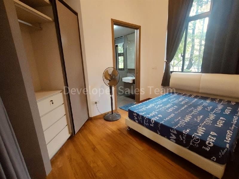 PARKWOOD RESIDENCES 11