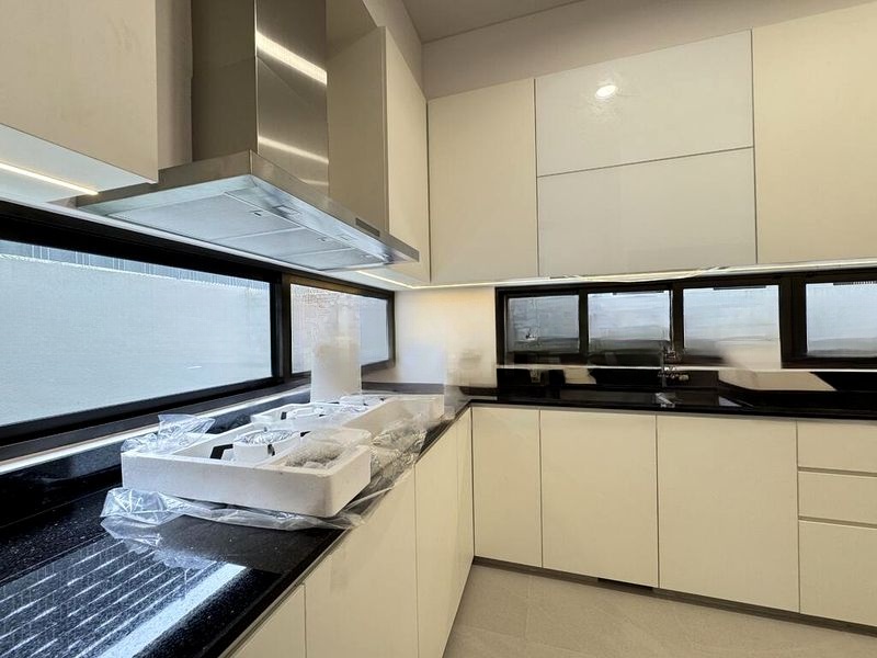 SELETAR HILLS ESTATE 9