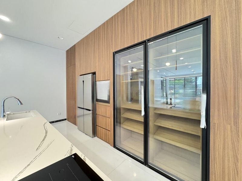 SELETAR HILLS ESTATE 13