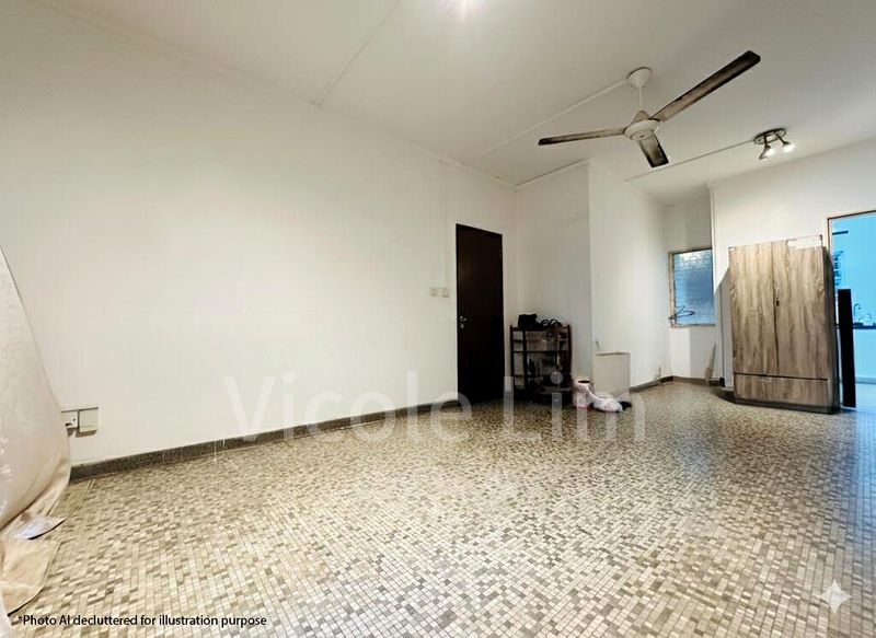 HOLLYWOOD APARTMENTS 9