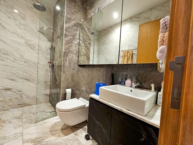 THE PEAK @ CAIRNHILL I 15