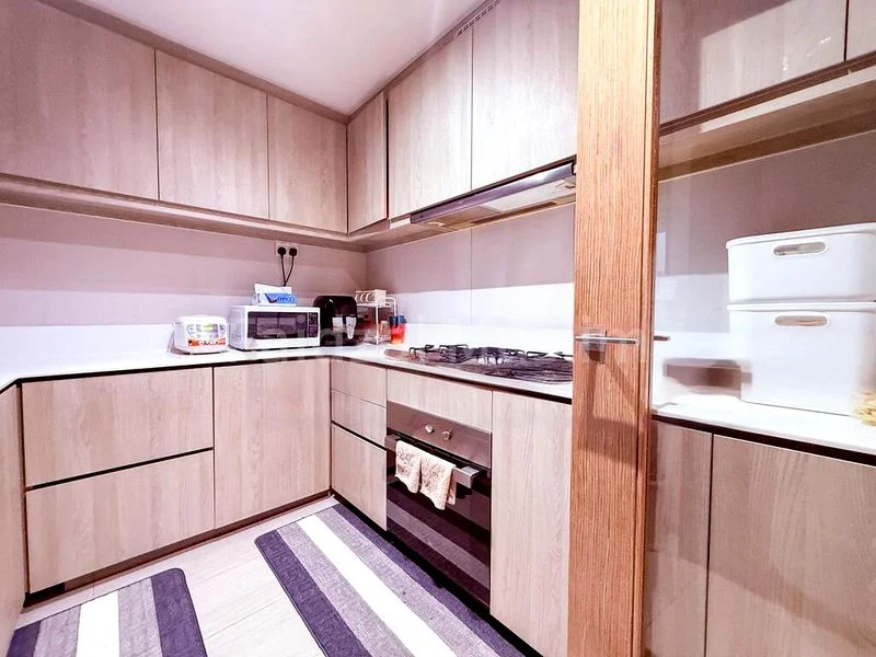 WESTWOOD RESIDENCES 7