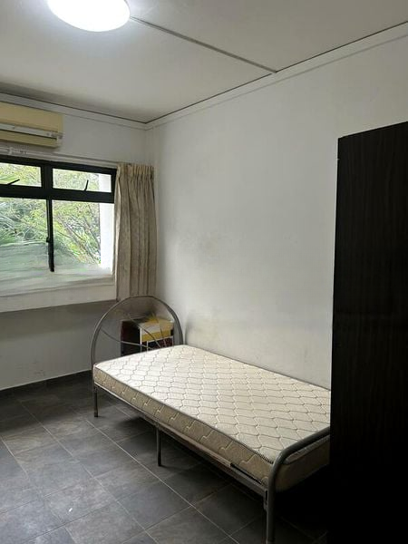 JURONG WEST ST 61 12