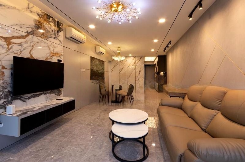 8 @ MOUNT SOPHIA 13