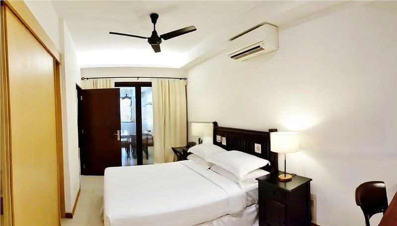 LOTUS AT PAYA LEBAR (EAST WING) 6