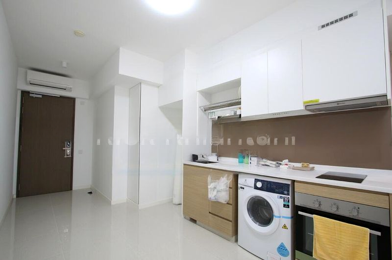 TREASURE AT TAMPINES 11