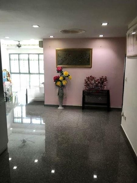 BT BATOK WEST AVE 5 8