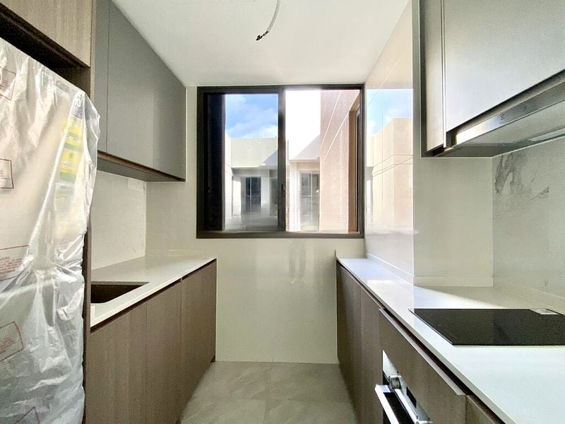 THE WATERGARDENS AT CANBERRA 9