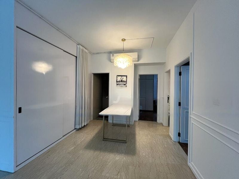 THE EDGEWATER 14
