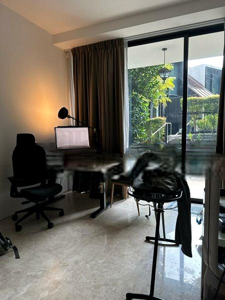 THE VENUE RESIDENCES 8
