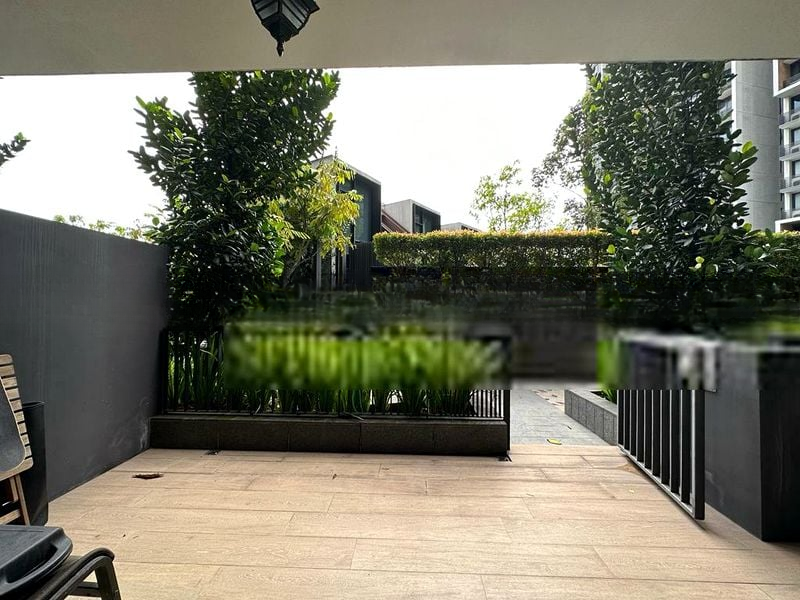 THE VENUE RESIDENCES 1