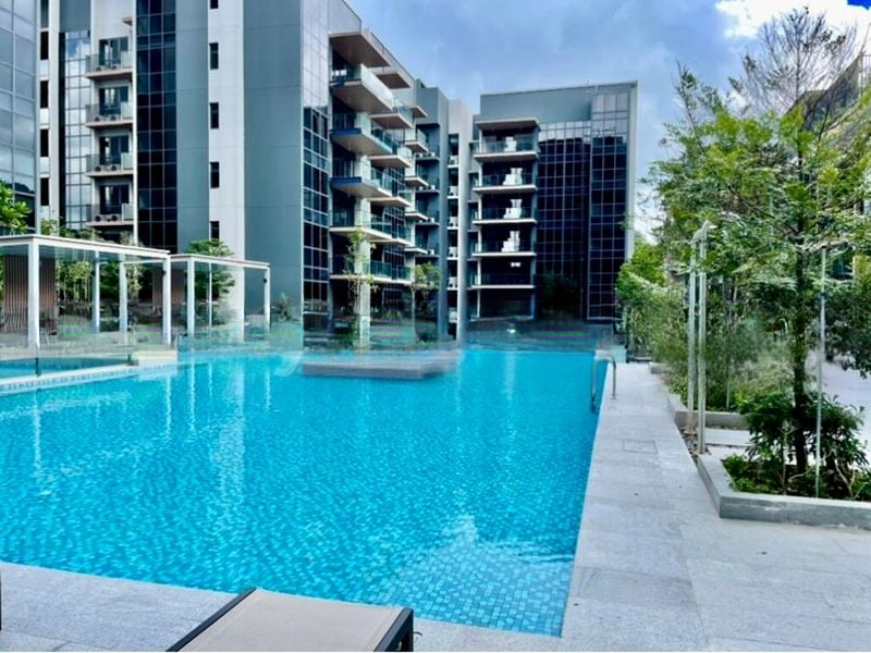 FOURTH AVENUE RESIDENCES 6