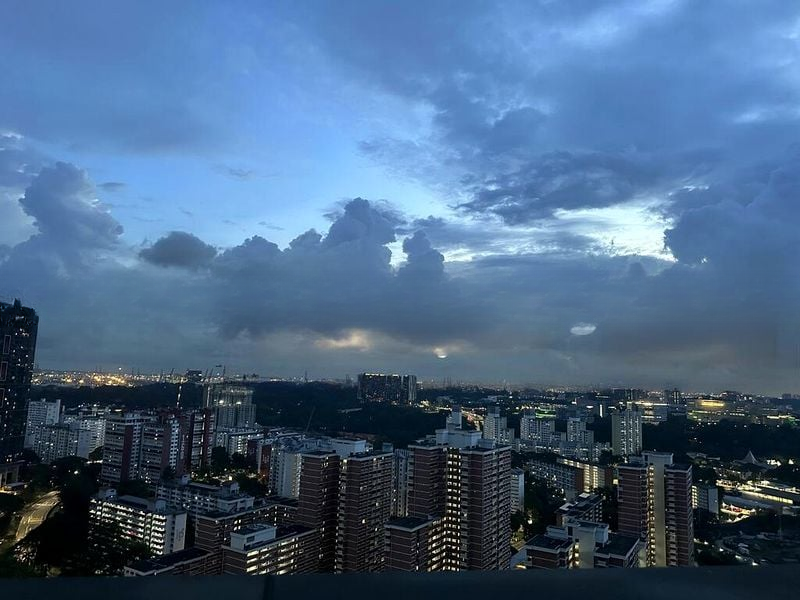 COMMONWEALTH TOWERS 6