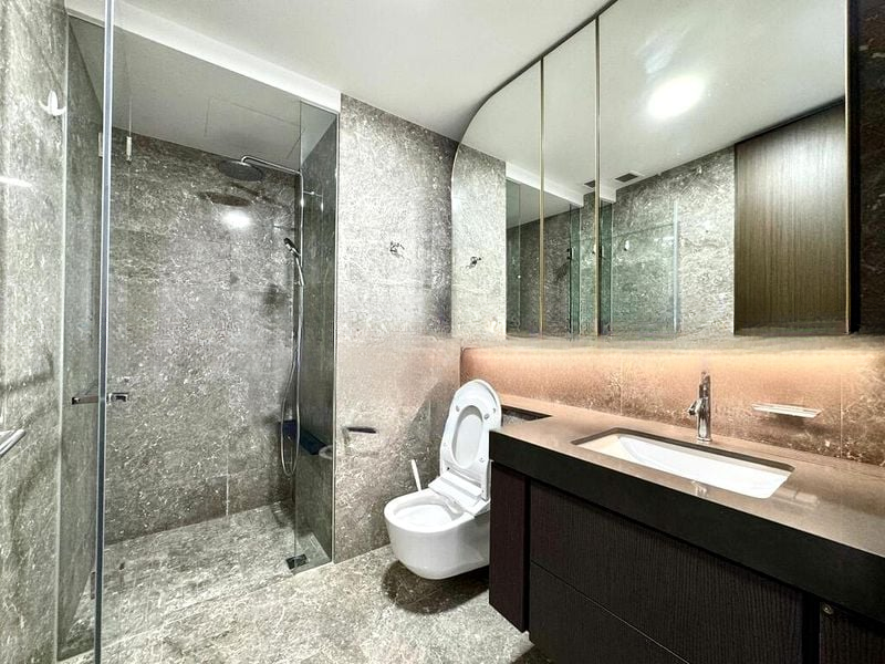 AVENUE SOUTH RESIDENCE 5