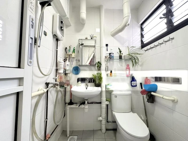 BT BATOK EAST AVE 5 4