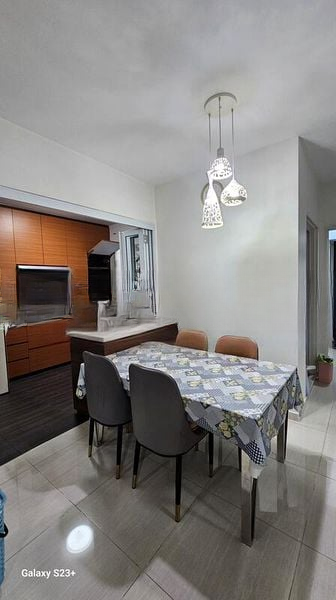 BT BATOK WEST AVE 8 10