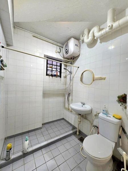 SERANGOON NTH AVE 4 2