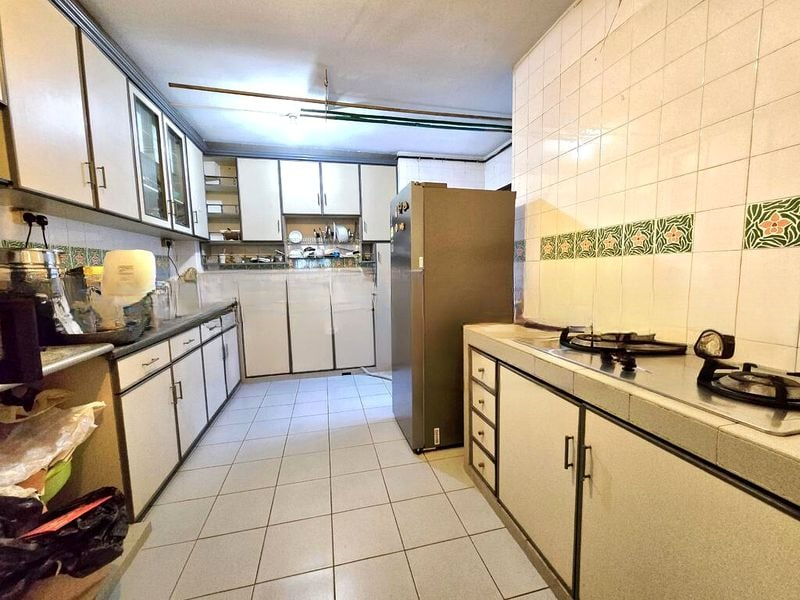 SERANGOON NTH AVE 4 8