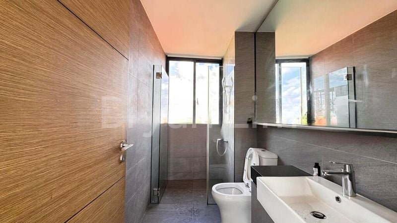 PARKWOOD RESIDENCES 3
