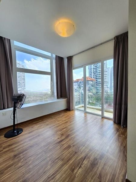 CITY REGENCY 7