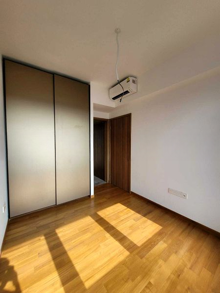 FOURTH AVENUE RESIDENCES 12