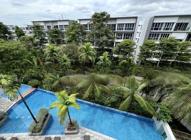 TROPIKA EAST 4