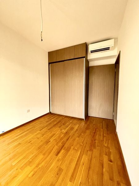 SEASIDE RESIDENCES 7