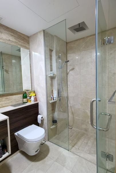 COMMONWEALTH TOWERS 5