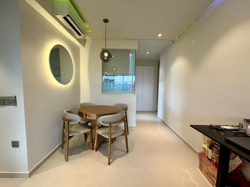 THE FLORENCE RESIDENCES 9