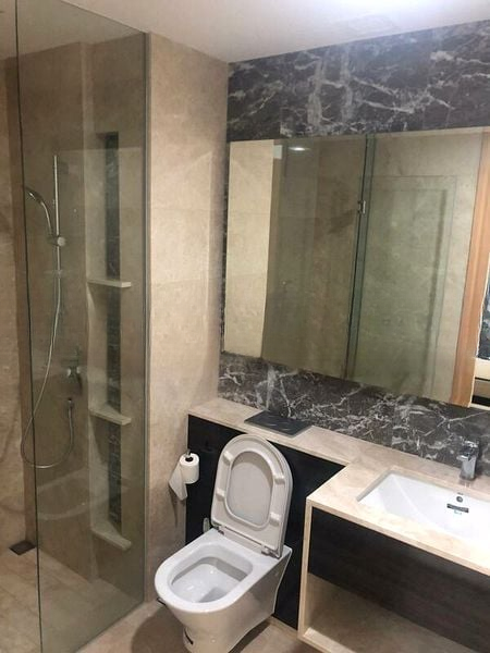 COMMONWEALTH TOWERS 5