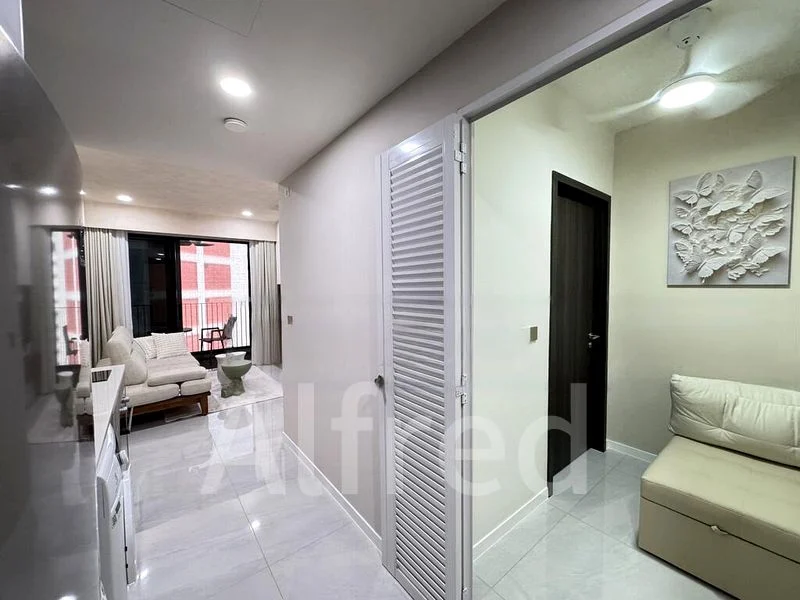 RIVERFRONT RESIDENCES 7