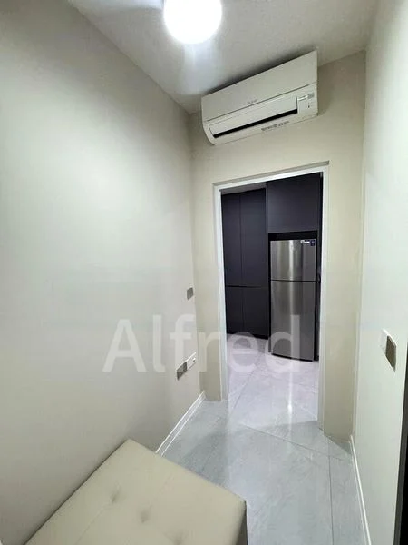 RIVERFRONT RESIDENCES 9