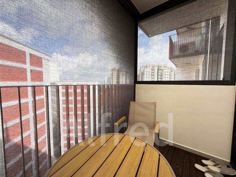 RIVERFRONT RESIDENCES 15