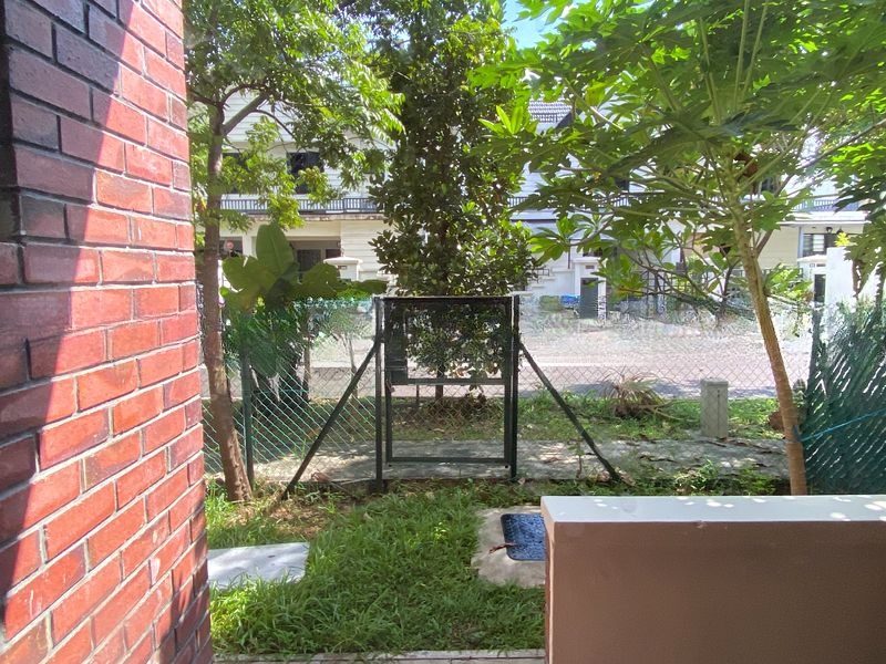 MANDARIN PARK 13