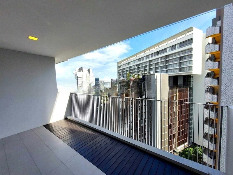 THE PEAK @ CAIRNHILL II 2