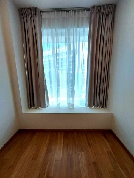 THE PEAK @ CAIRNHILL II 15