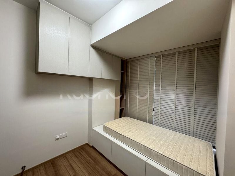 D'NEST 6