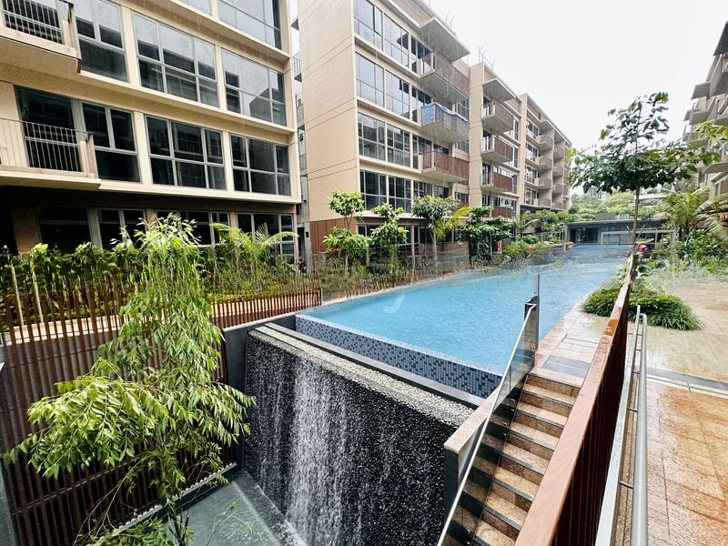 THE WATERGARDENS AT CANBERRA 7