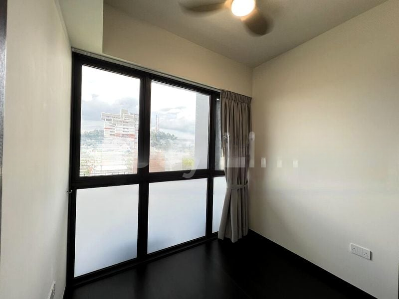 THE LINQ @ BEAUTY WORLD 7