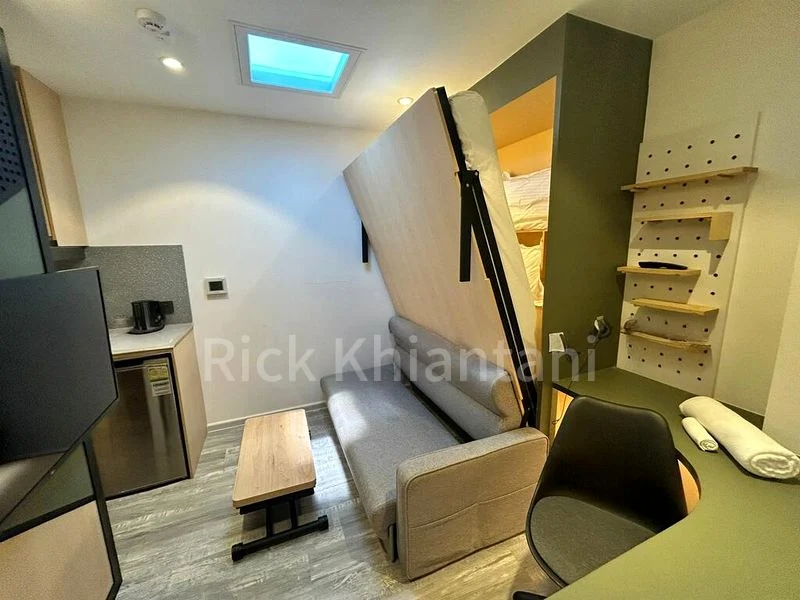 COLIWOO BALESTIER 320 2