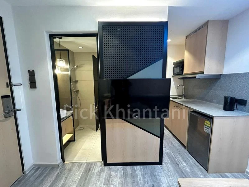 COLIWOO BALESTIER 320 5